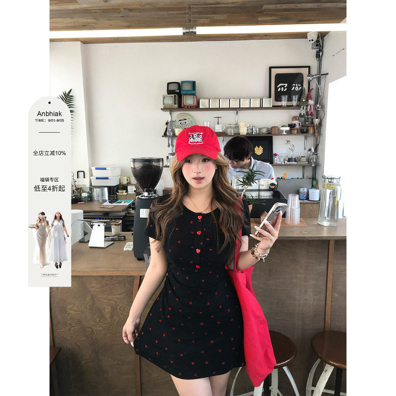 安妮不火恋语织物俏皮感桃心印花连衣裙女微胖大码收腰可爱小裙子图片