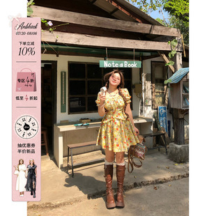 安妮不火青釉酿花油画碎花泡泡袖 小方领裙子 连衣裙女新款 微胖大码