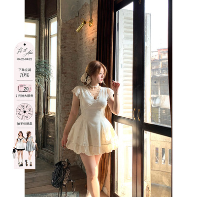 安妮不火 塞纳白露庭镂空花小飞袖连衣裙微胖大码设计感收腰裙子