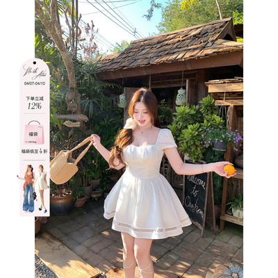 安妮不火初恋感蕾丝花边泡泡袖棉感小白裙女微胖大码小方领收腰裙