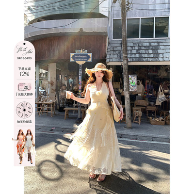 安妮不火 法式蕾丝拼接碎花刺绣挂脖度假裙女微胖大码收腰连衣裙