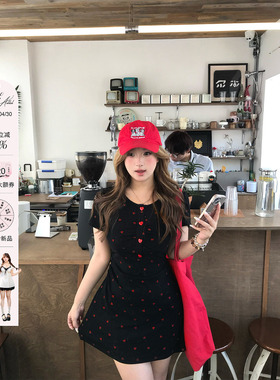 安妮不火恋语织物俏皮感桃心印花连衣裙女微胖大码收腰可爱小裙子