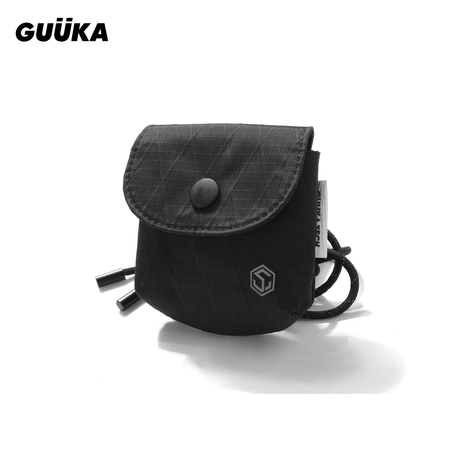 GUUKA小挂件随身携带挂脖迷你耳机包 女机能风黑色轻便斜挎小包男