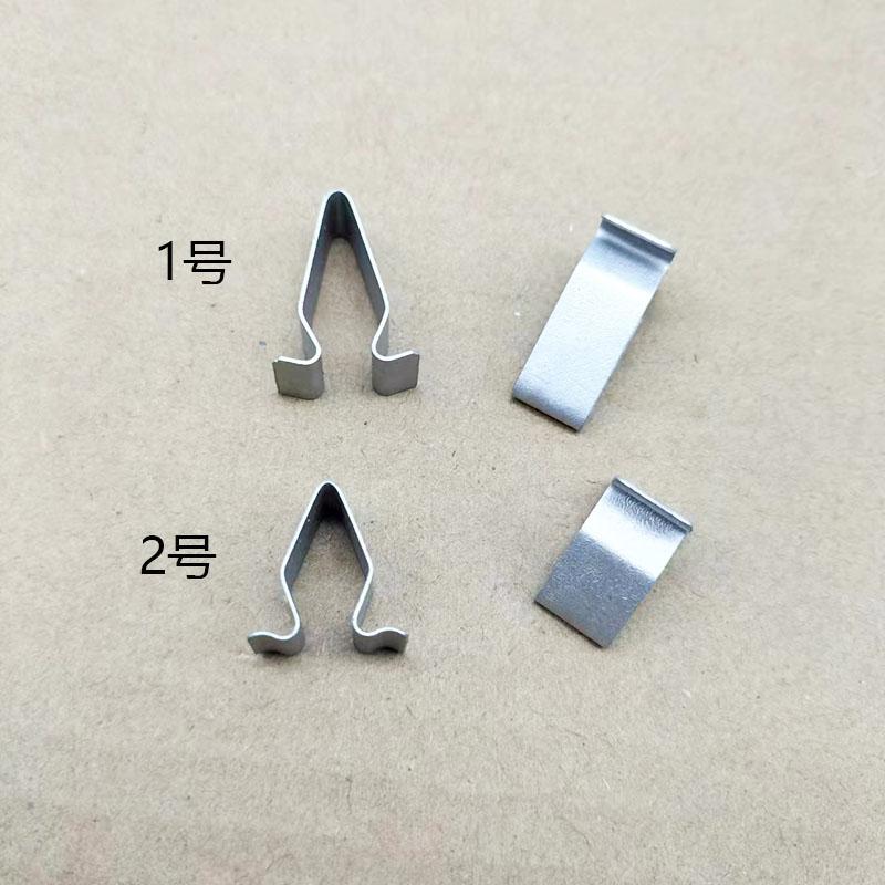 入鑫后备箱门槛压条卡扣