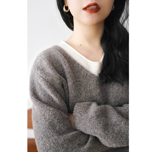 三良晨晨 早春假两件v领宽松短款毛衣2025设计感套头羊毛厚毛衣
