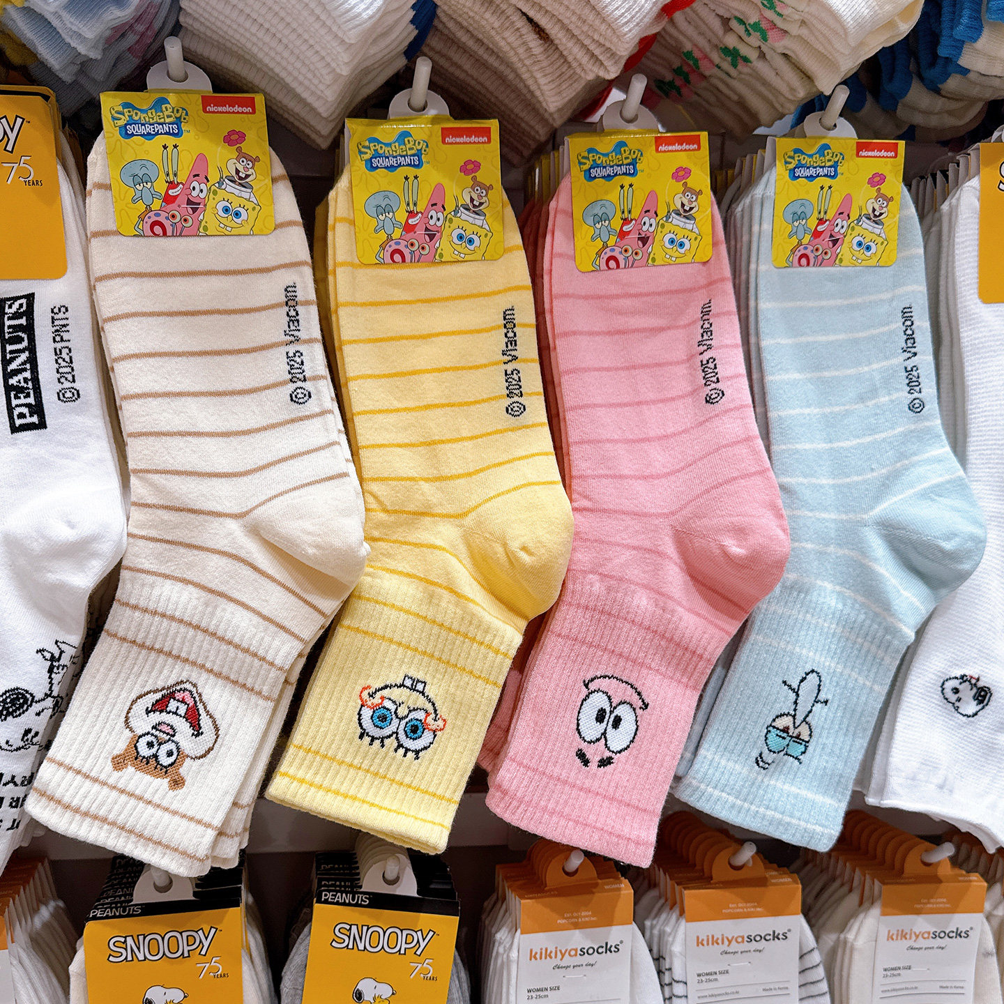 韩国东大门代购袜子女秋冬新款kikiya socks联名卡通棉袜中筒女袜,女士内衣/男士内衣/家居服,中筒袜,淘宝优惠券,粉丝福利购,淘宝优惠卷