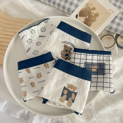 微笑熊萌系可爱少女内内