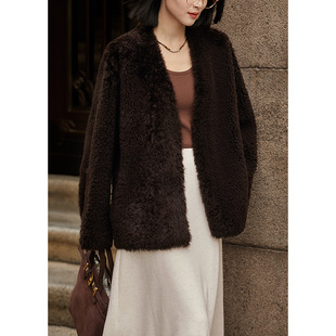 秋冬新款 气质显瘦宽松上衣 2025皮毛一体外套女设计感廓形v领长袖