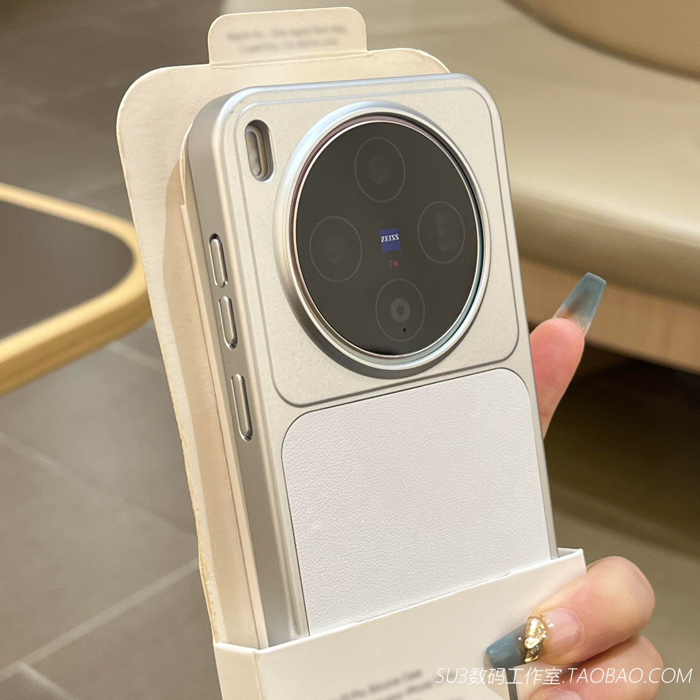 内置磁吸充电电镀硬壳适用vivoX300手机壳X300白色pro素皮纹拼接高级感防摔银亚克力磨砂简约超薄防指纹大孔