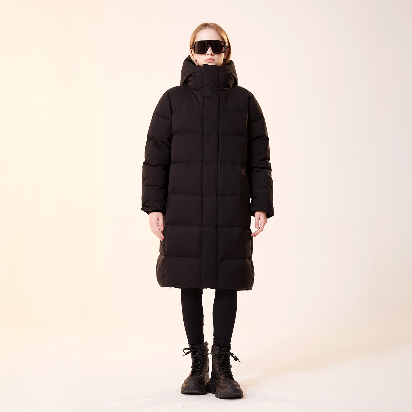 95%白鹅绒加厚情侣羽绒服
