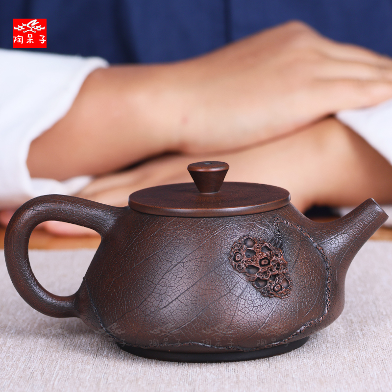 云南建水紫陶茶壶 纯手工功夫茶 中式复古菩提纹莲子西施壶高端壶
