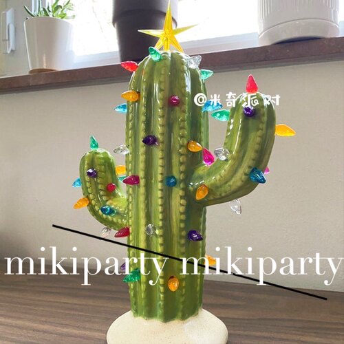 圣诞发光爆款Ceramic Christmas Cactus树脂圣诞仙人掌带灯摆件
