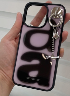 韩系ins博主同款小众个性aa字母印花吊坠适用iphone16pro/15promax苹果13/14/12手机壳保护套华为mate60