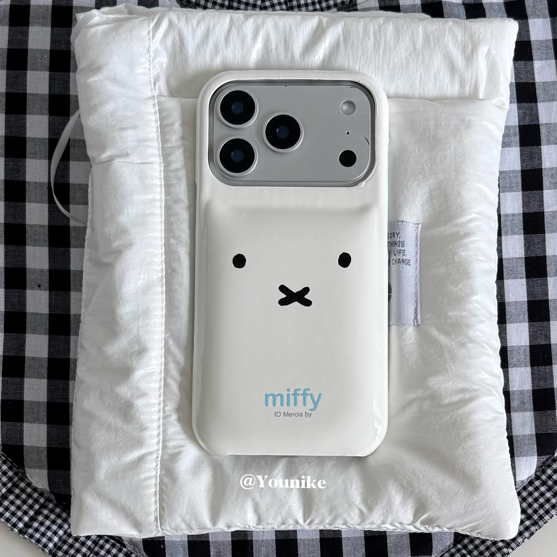 韩系ins风奶白皮质兔子手机壳