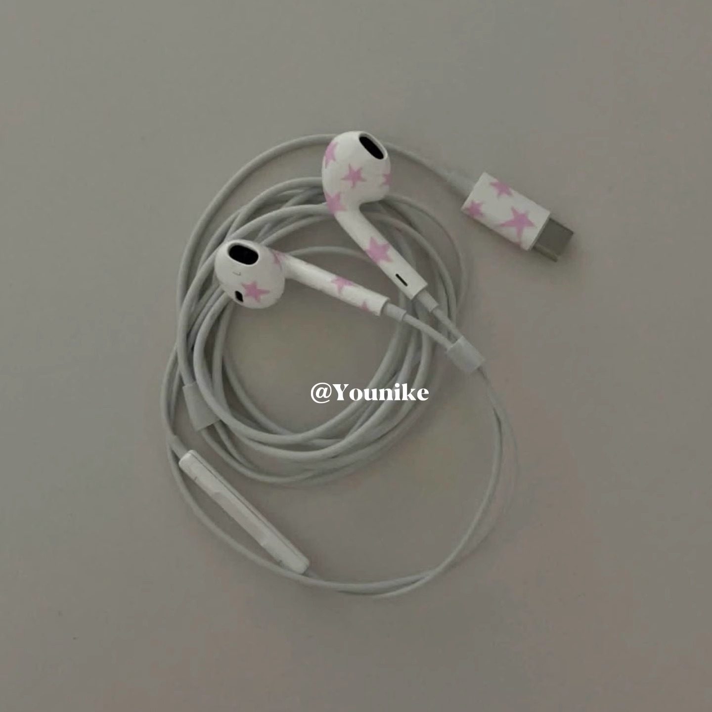 韩女时尚个性耳机粉彩星星贴纸装饰可爱少女心DIY镜头贴痛机萌物