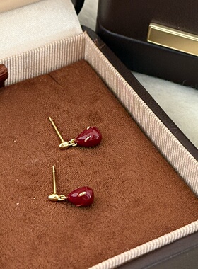新款法式复古轻奢新年风酒红色滴釉水滴耳钉小众高级感气质百搭女