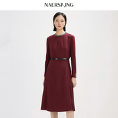 NAERSI娜尔思连衣裙毛织袖 配腰带 鎏光褶裥香颂2026春季 新款