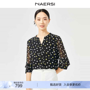 纤盈珍珠纱衬衫 NAERSI 娜尔思2024春夏新款 圆点上衣V领套头雪纺衫