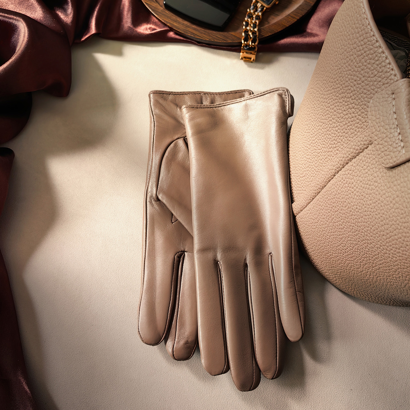 进口女士真皮手套薄款手机触屏加绒加厚小山羊皮无内里超薄秋冬季