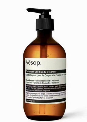 Aesop 伊索芫荽籽沐浴露500ml泡沫细腻洗后不会觉得肌肤不干燥。