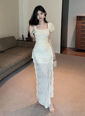 2026新款网感蕾丝长款短袖打底连衣裙