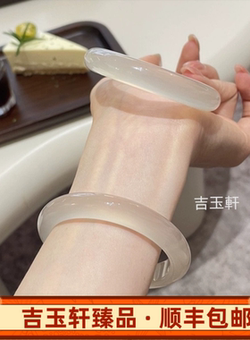 自家高冰白月光荔枝冻玛瑙手镯女圆条玉髓玉镯高级感镯子