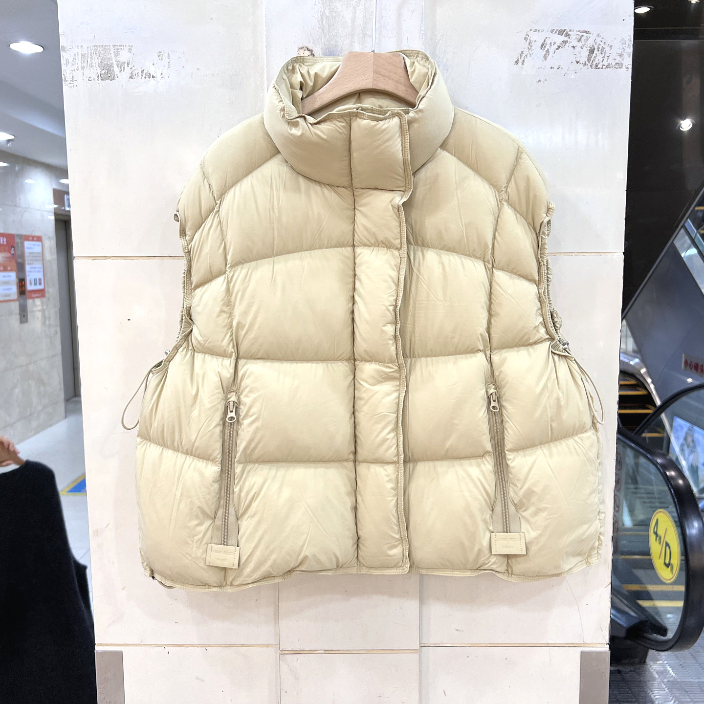 冬季时尚气质百搭羽绒马甲外套