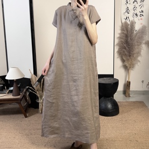文艺中式亚麻立领斜襟盘扣纯色旗袍裙设计感宽松显瘦减龄连衣裙女