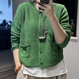 2025早春新品纯棉纱线慵懒感提花底圆领短开衫百搭时尚潮流针织衫