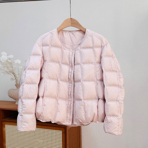 韩系蓬松轻便圆领羽绒服女短款