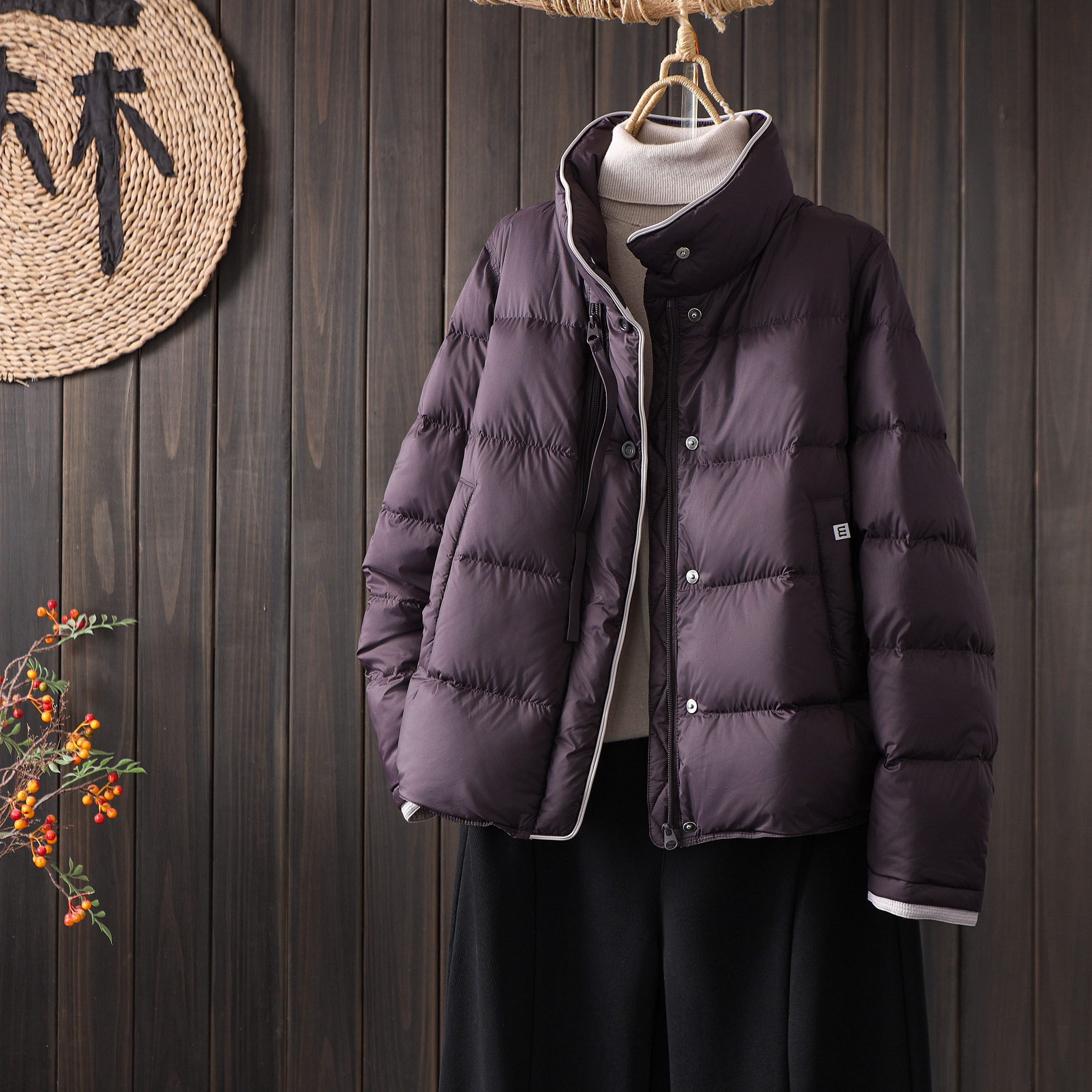 原创冬季立领撞色羽绒服