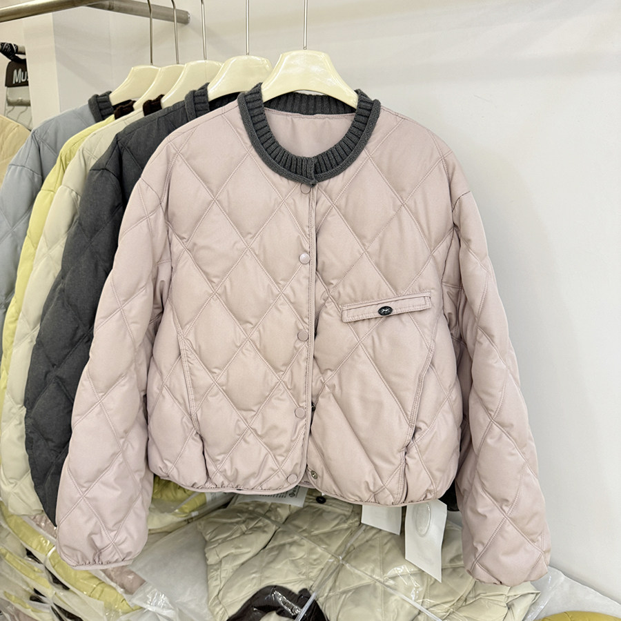 菱格羽绒服女士白鸭绒时尚保暖