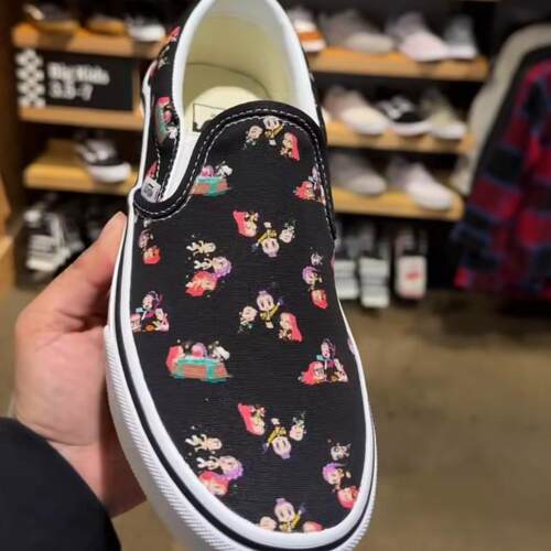 日本代购直邮KPop Demon Hunters联名VANS SLIP-ON一脚蹬运动鞋
