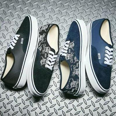 日本代购直邮Vans AUTHENTIC联名10TH纪念款麂皮绒拼接休闲运动鞋