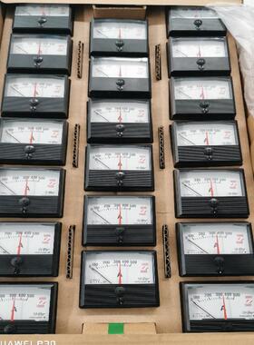 横河YOGAWA电流表，2096A37-A46-N-B-BS ，FS 5A ,CT50