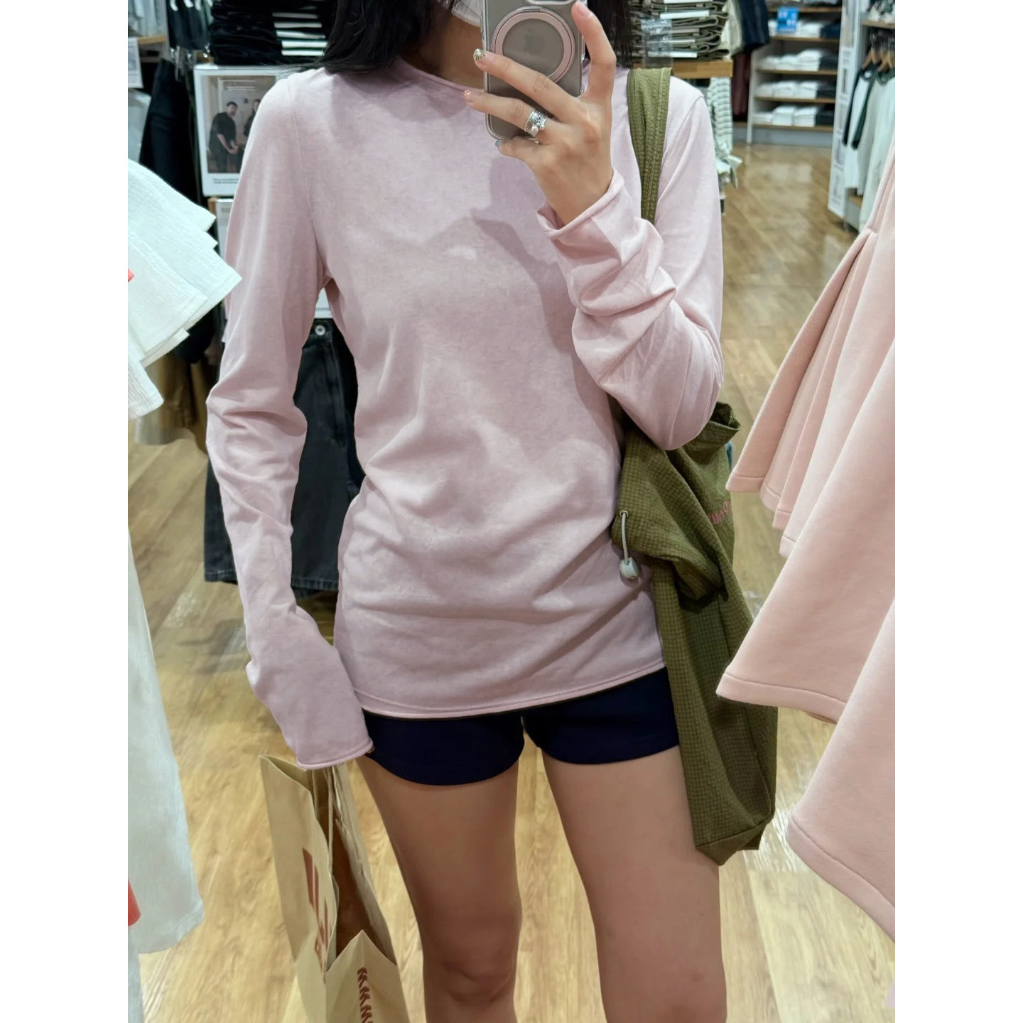 温柔风chic卷边薄款正肩防晒罩衫长袖T恤女春季修身显瘦打底上衣