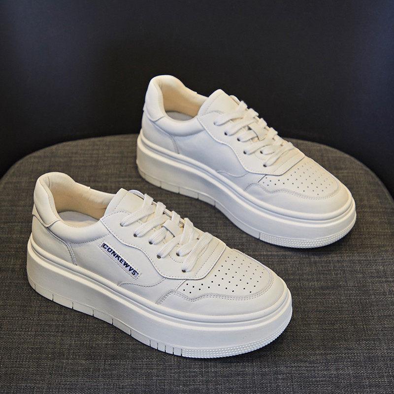 大码女鞋41到43春秋款小白鞋女款2026新款配阔腿裤的鞋子超火显小,女鞋,时尚休闲鞋,淘宝优惠券,粉丝福利购,淘宝优惠卷