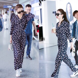 23夏戚薇明星同款睡衣风小碎花单排扣女休闲宽松长袖时尚套装