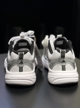 【坏蛋】Adidas阿迪达男子低帮舒适网面透气春夏休闲运动鞋KJ8105