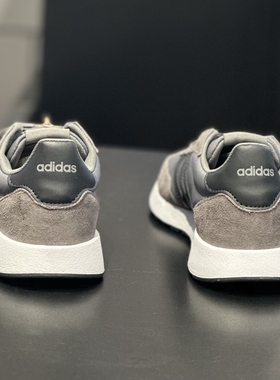 Adidas/阿迪达斯男子轻便透气低帮缓震运动休闲灰色跑步鞋 GX1740