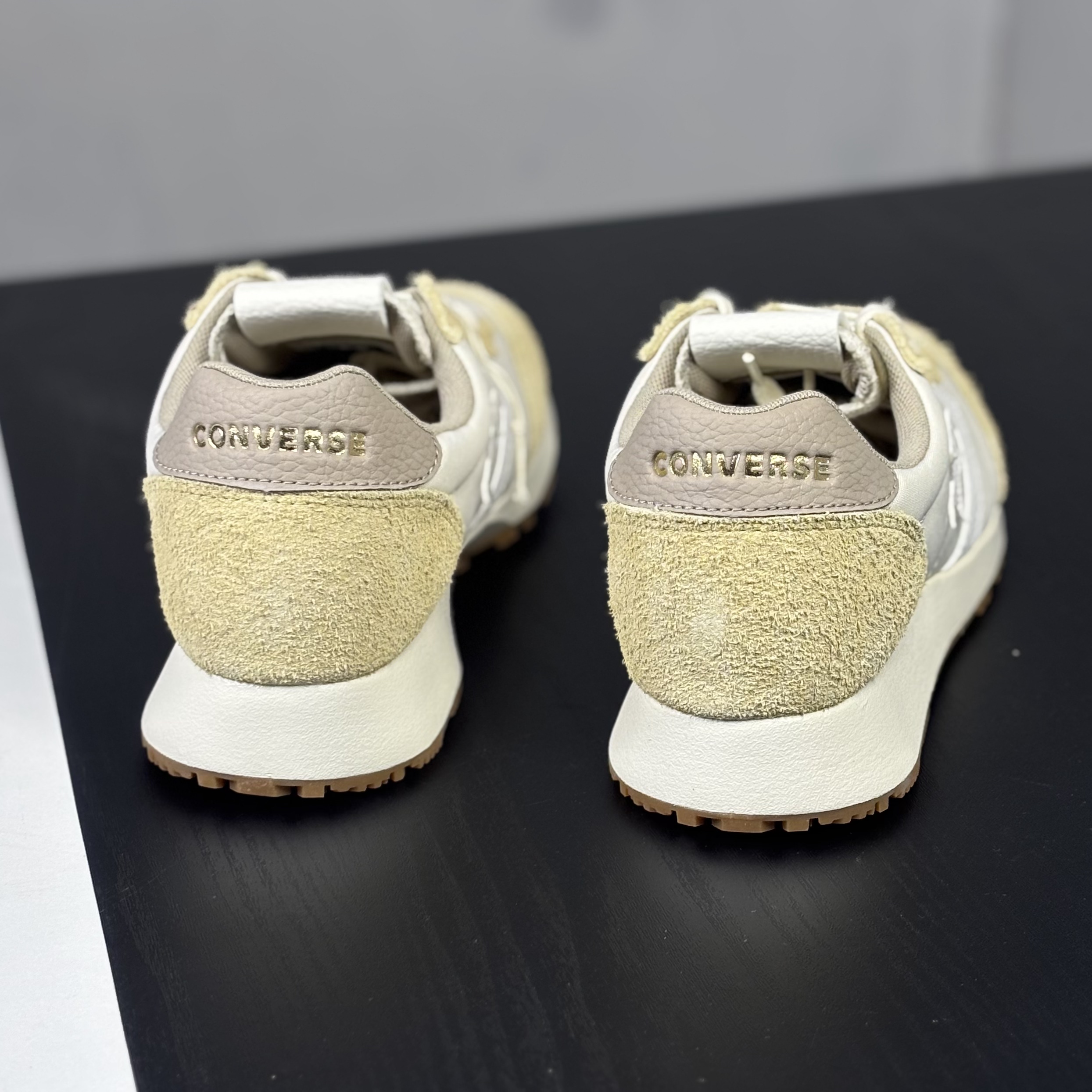 converse匡威男女白棕拼色麂皮拼接学院风休闲鞋跑鞋 A15606C N仓