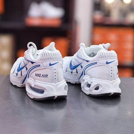 Nike耐克新款女鞋Air Torch 4 气垫缓震休闲运动跑步鞋343851 104