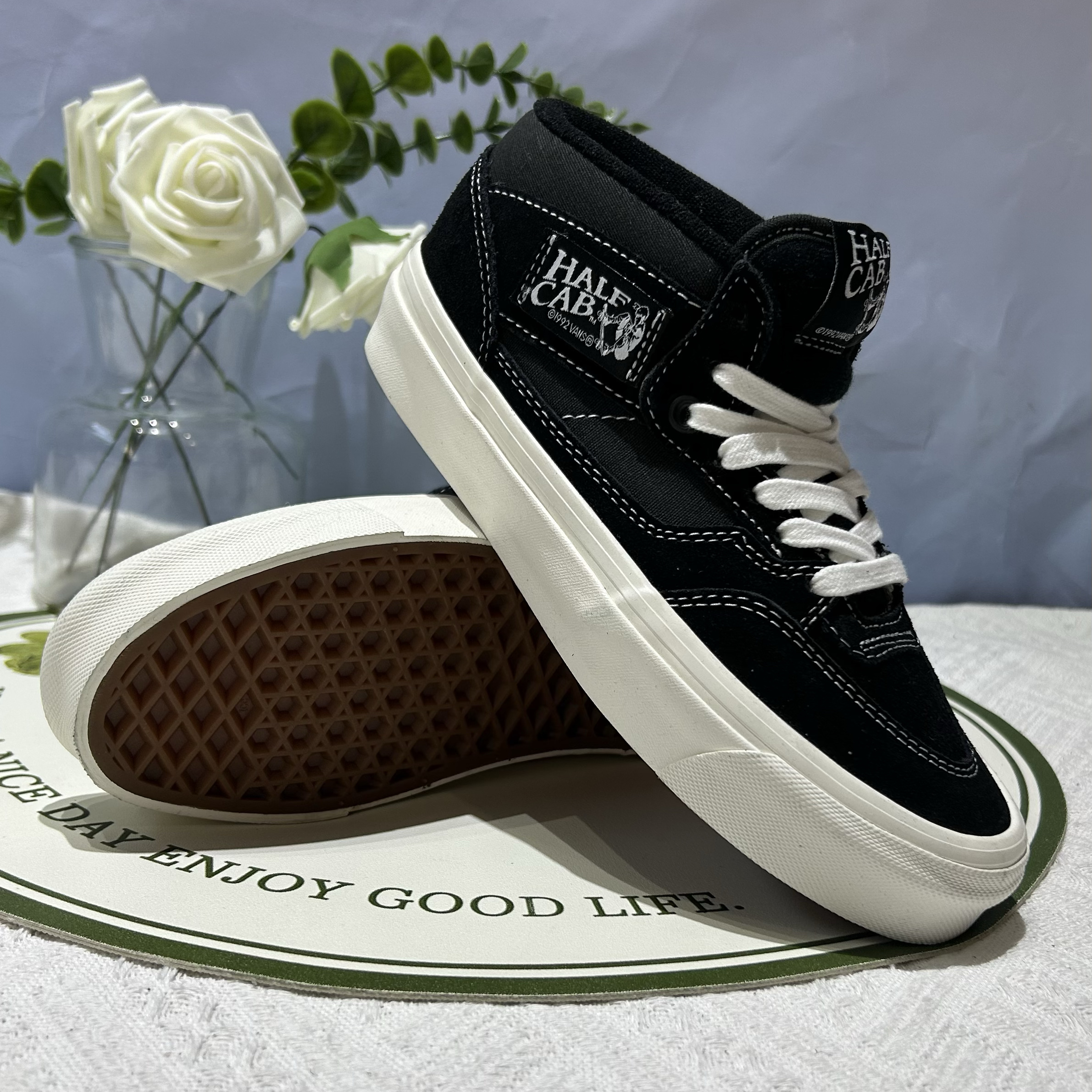 Vans Half cab安纳海姆个性时尚百搭男女同款中帮板鞋VN0A5KX66BT