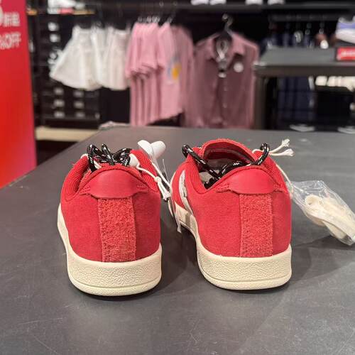 匡威ChuckTaylorSEASONAL男鞋