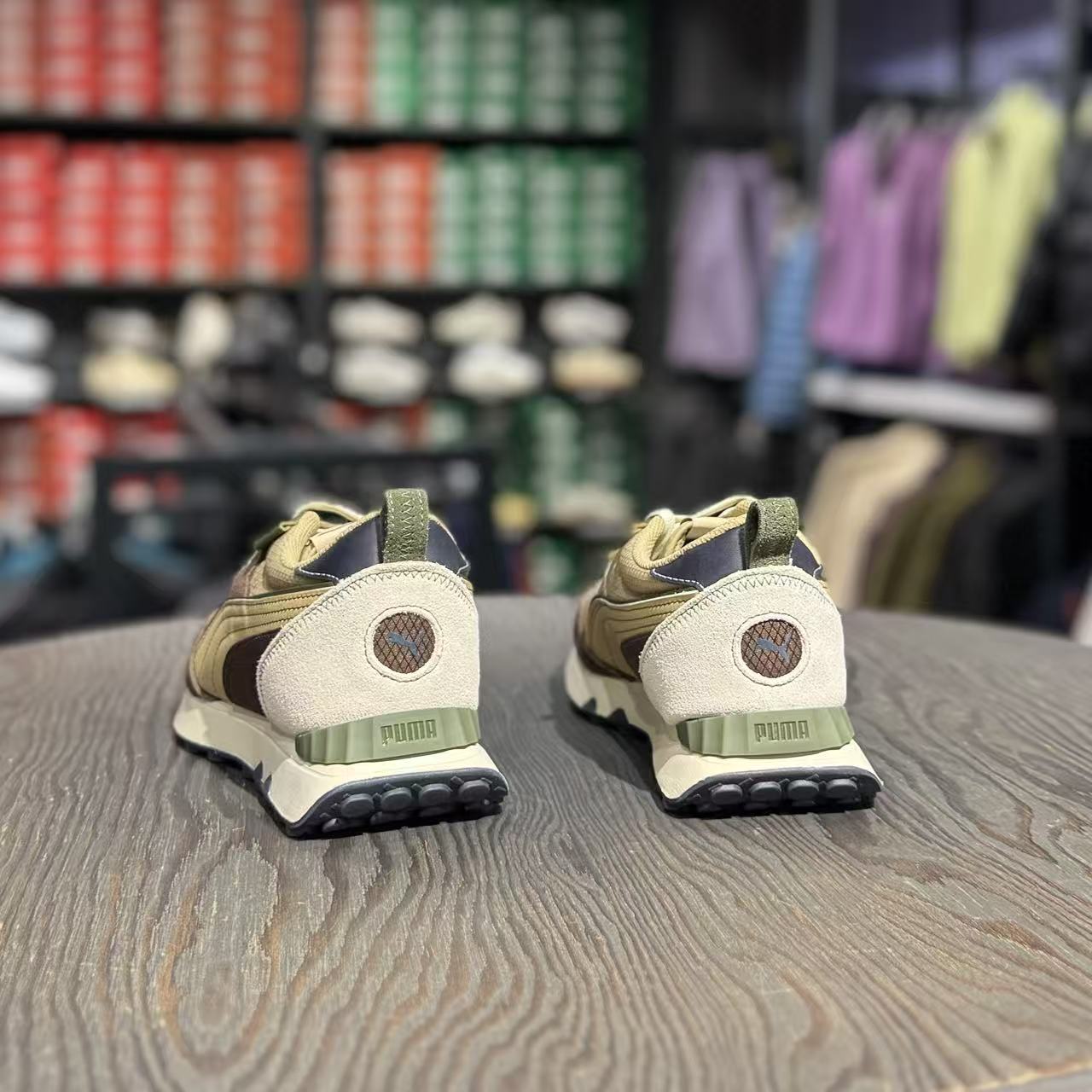 PUMA彪马复古跑步鞋男女低帮