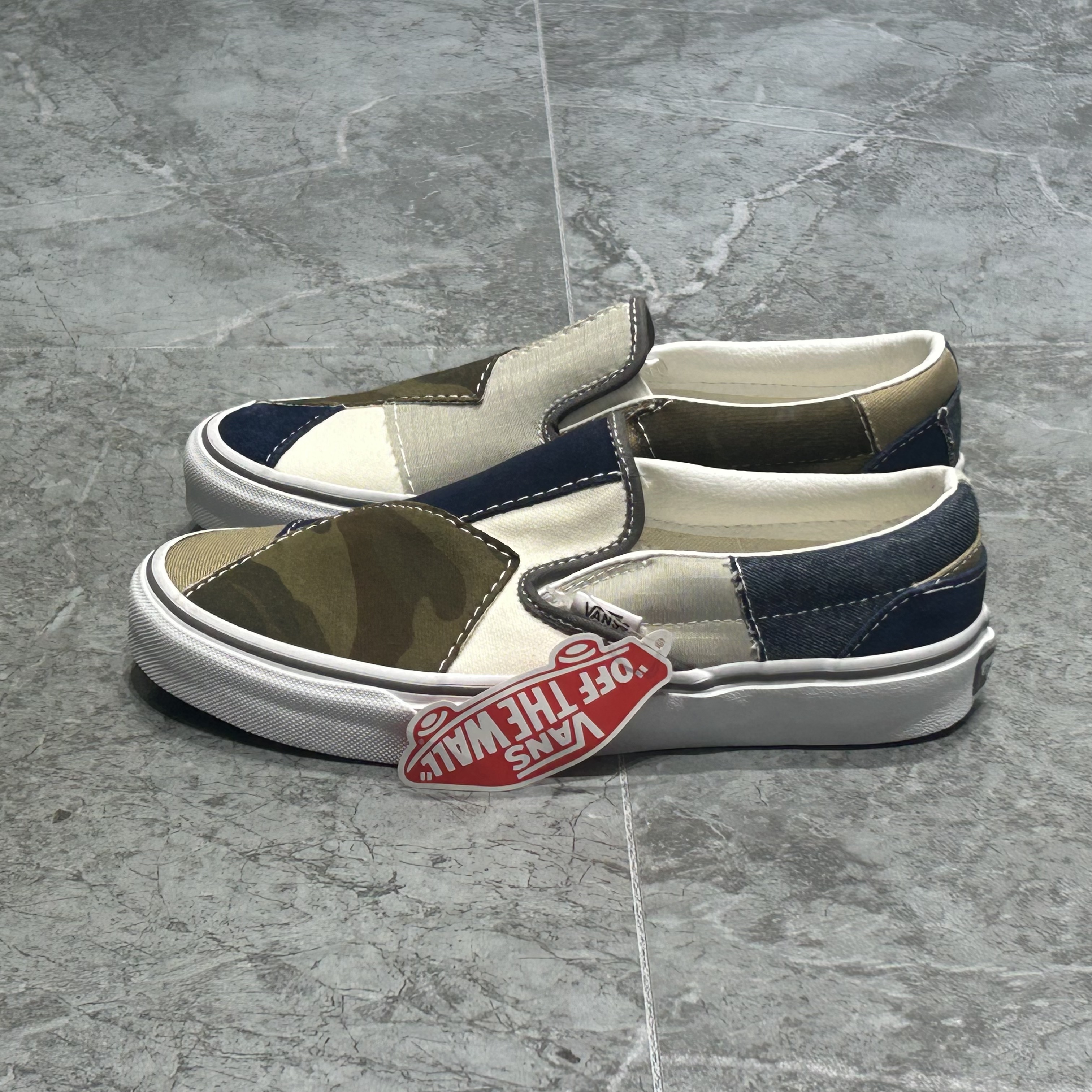 VANS 男女秋季新款拼接一脚蹬复古休闲低帮帆布潮板鞋VN0000SHCMA