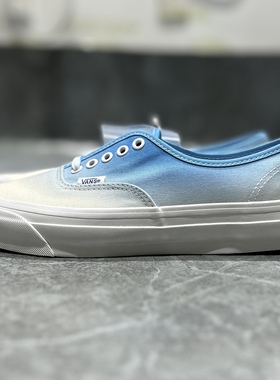 Vans Authentic时尚休闲高端OG舒适百搭渐变帆布板鞋VN0A4BV9B4P
