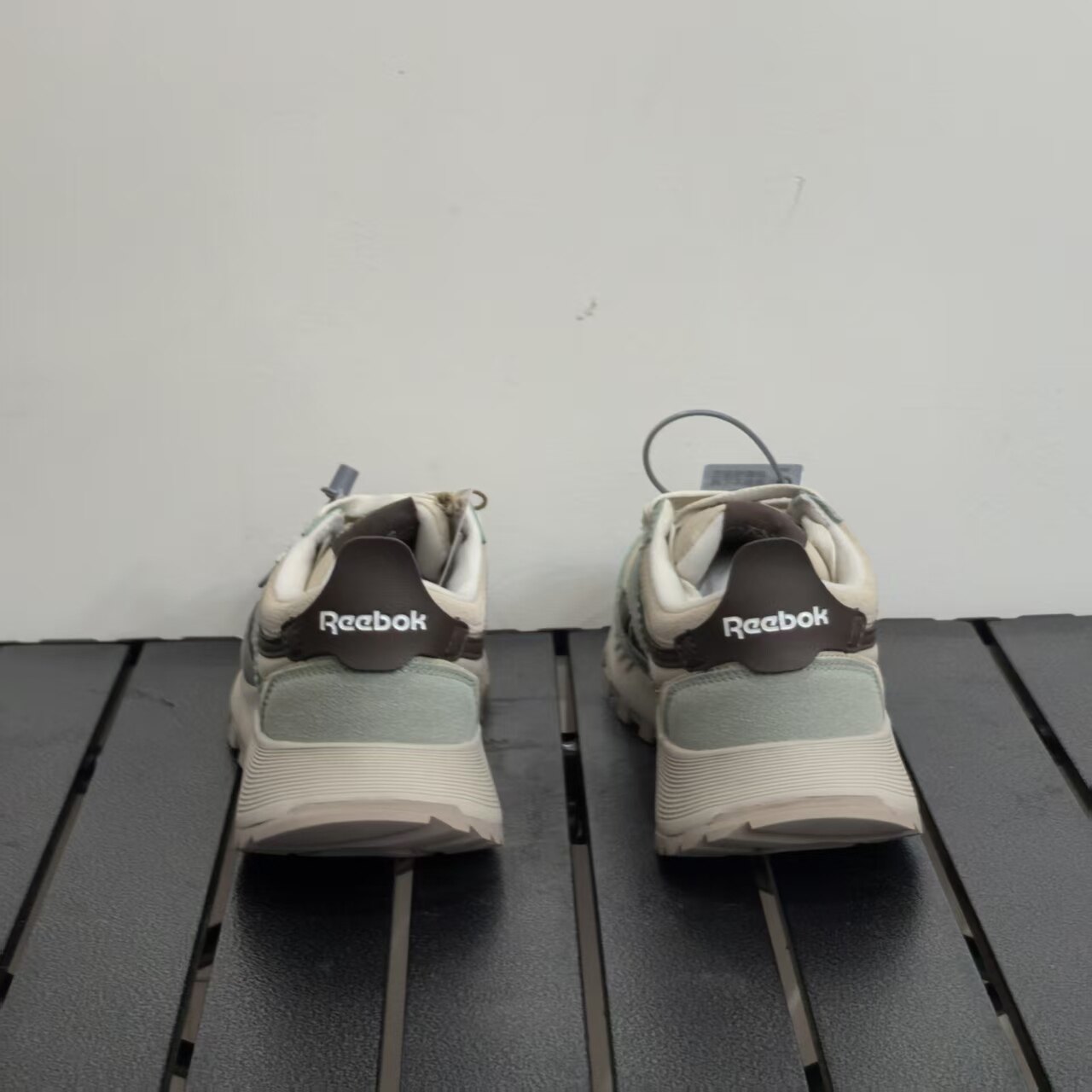 Reebok锐步24秋季新款CL LEGACY W女款运动休闲鞋C903U1G09