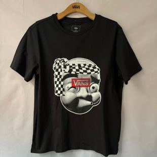 黑短袖 Vans 抽象派搞怪娃娃印花男女同款 时尚 T恤VN000NX7BLK 个性