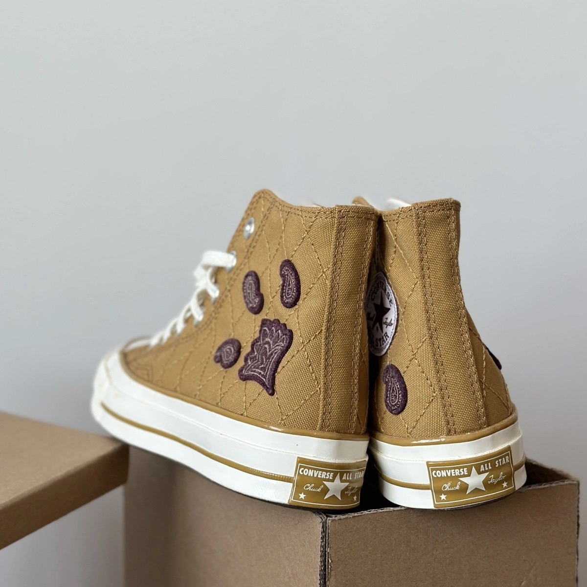 匡威Converse高帮1970s情侣款落叶黄刺绣休闲运动帆布鞋A05278C